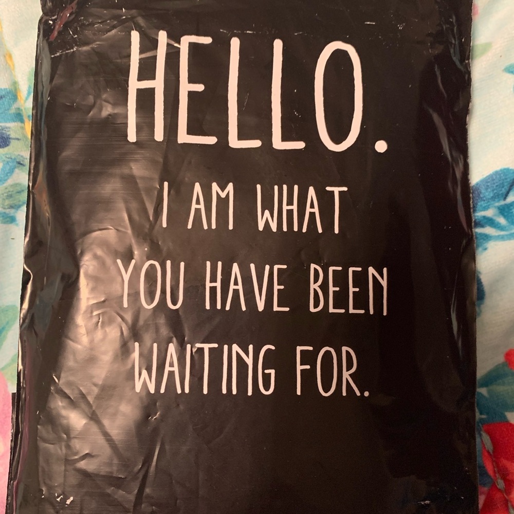 Meet your Posher, Eleashya